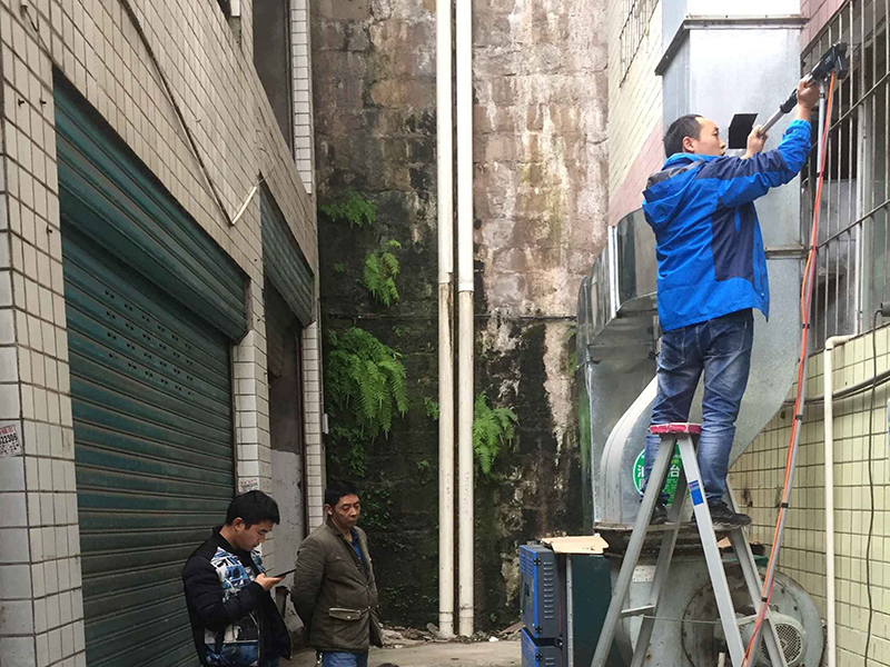 1571108553412588.jpg 重慶三峽技工校食堂.jpg